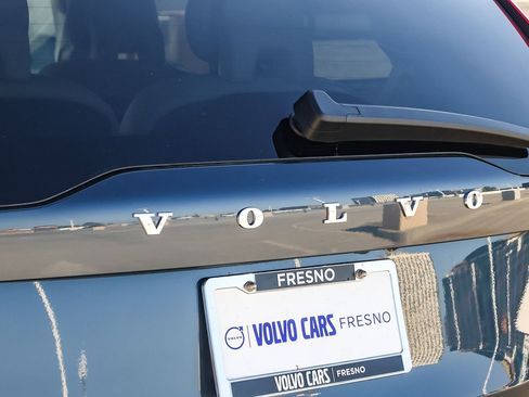 New 2026 Volvo XC90 B6 Ultra w/ Protection Package image 12