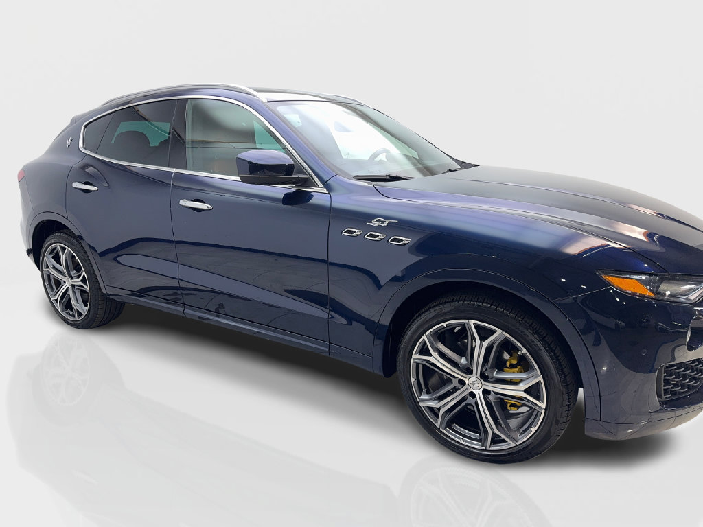 Used 2023 Maserati Levante GT AWD/4WD image 14