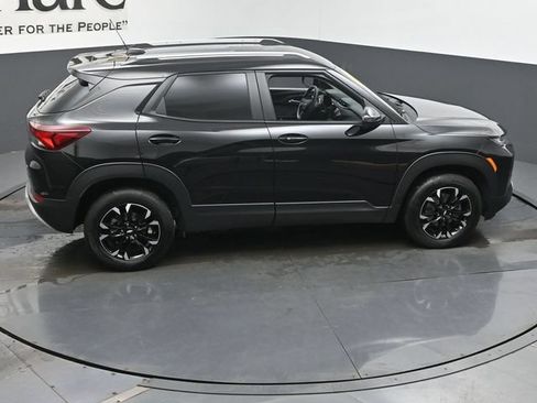 Used 2023 Chevrolet TrailBlazer LT w/ Convenience Package AWD/4WD image 38