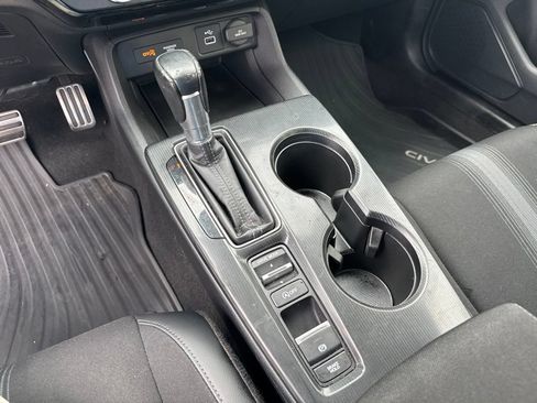 Used 2022 Honda Civic Sport image 22