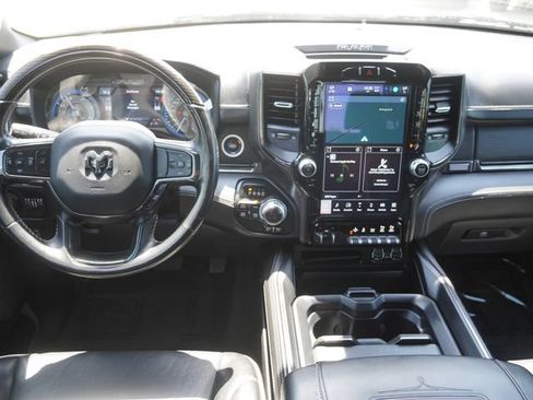 Used 2022 RAM 1500 Limited w/ Off Road Group AWD/4WD image 12