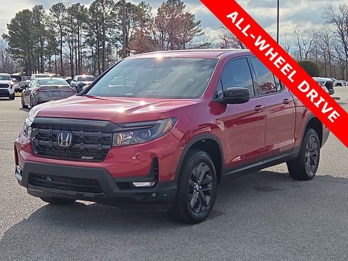 Used 2025 Honda Ridgeline Sport image 2