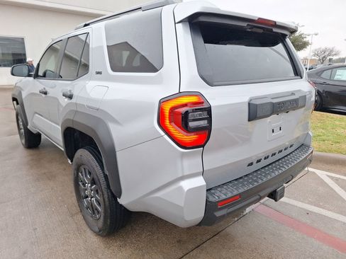 Used 2025 Toyota 4Runner SR5 image 4
