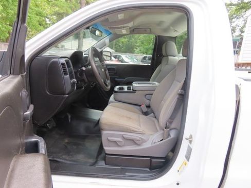 Used 2018 Chevrolet Silverado 1500 W/T RWD image 11