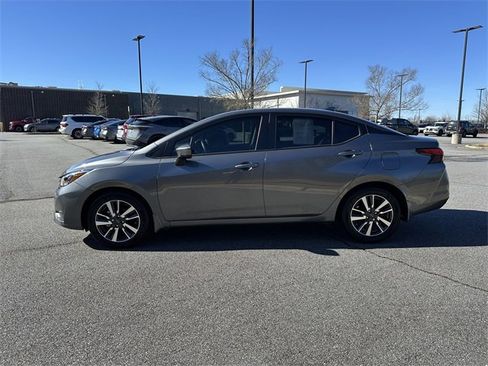Used 2025 Nissan Versa SV w/ Trunk Package image 5