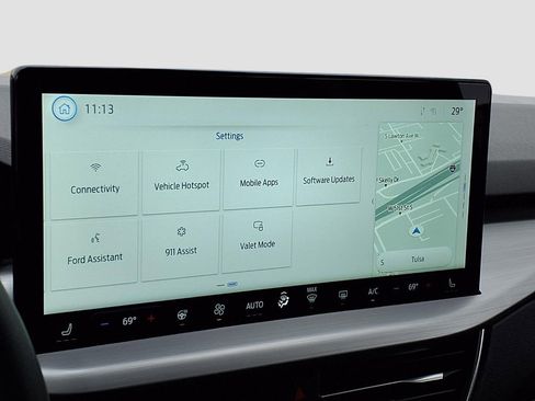 Used 2025 Ford Escape Platinum image 25