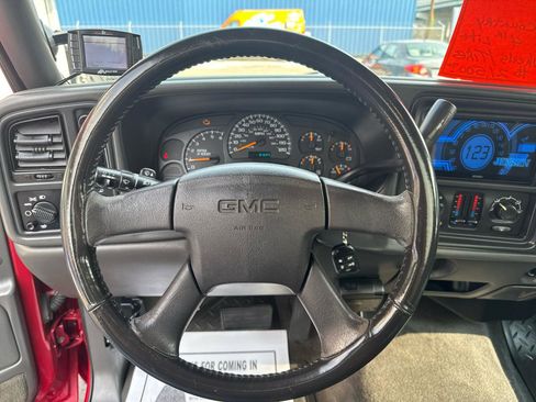 Used 2005 GMC Sierra 1500 SLE w/ Light Duty Power Package image 11