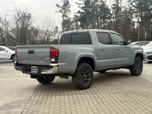 Used 2020 Toyota Tacoma SR5 image 6