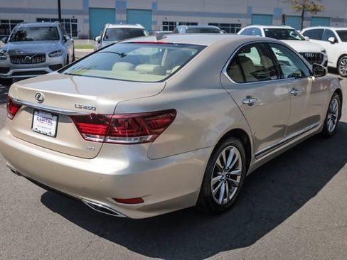 Used 2014 Lexus LS 460 AWD w/ Comfort Package image 16