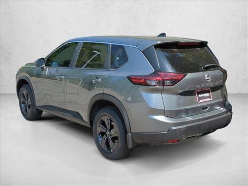 New 2026 Nissan Rogue SV FWD image 5