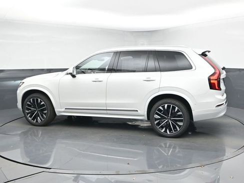 New 2026 Volvo XC90 B6 Ultra w/ Protection Package image 5