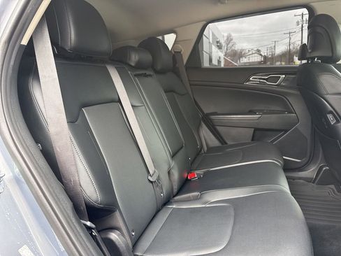 Used 2023 Kia Sportage EX image 24