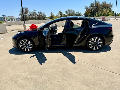 Used 2025 Tesla Model 3 RWD image 31