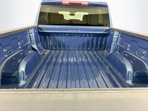 Used 2024 Chevrolet Silverado 1500 LT AWD/4WD image 28