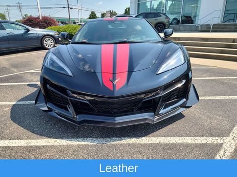 Used 2024 Chevrolet Corvette Z06 w/ Z07 Performance Package RWD image 8