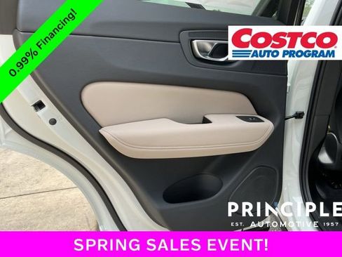 New 2026 Volvo XC60 B5 Plus w/ Protection Package Premier AWD/4WD image 32