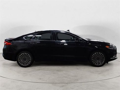 Used 2018 Ford Fusion Titanium image 6