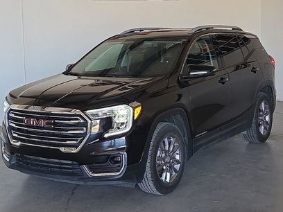 Used 2024 GMC Terrain SLT