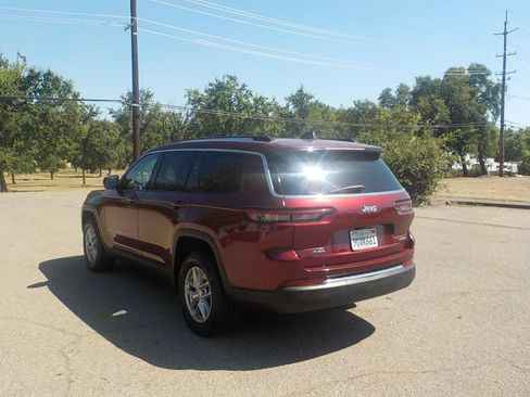 Used 2023 Jeep Grand Cherokee L Laredo w/ Trailer Tow Group (B) AWD/4WD image 16