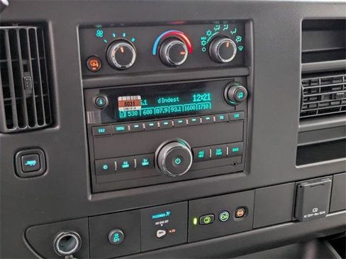 New 2025 Chevrolet Express 3500 w/ Driver Convenience Package image 17