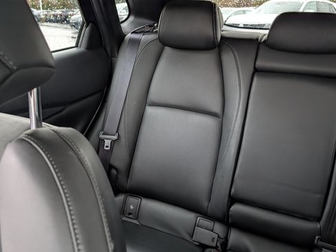 Used 2024 MAZDA CX-30 AWD 2.5 S w/ Select Sport Pkg image 12