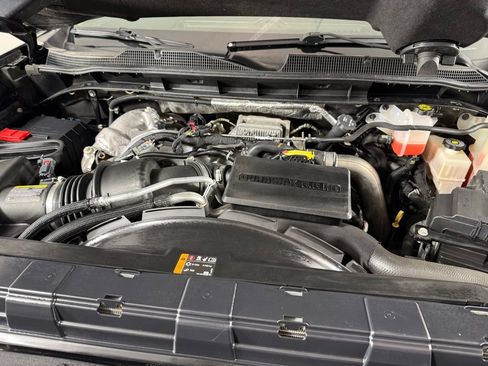 Used 2021 Chevrolet Silverado 2500 Custom w/ Custom Value Package AWD/4WD image 32