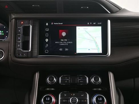 Used 2024 GMC Yukon Denali AWD/4WD image 12