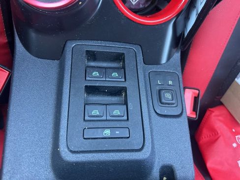 Used 2024 Ford Bronco Big Bend AWD/4WD image 13