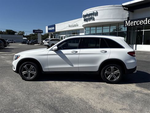 Used 2016 Mercedes-Benz GLC 300 image 2