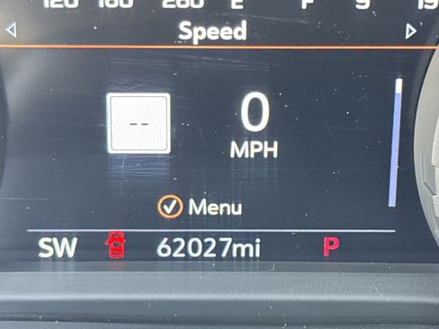 Used 2022 Chevrolet Silverado 3500 High Country w/ LPO, Hitch Package image 21