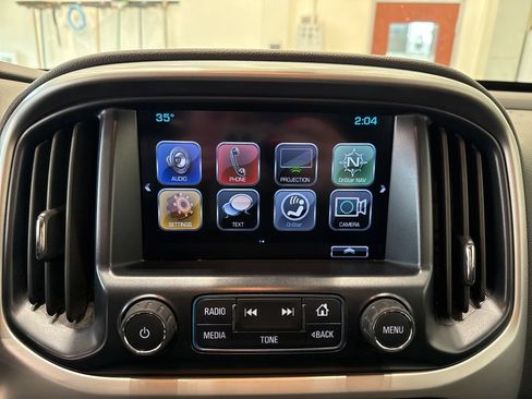 Used 2018 Chevrolet Colorado LT w/ LT Convenience Package AWD/4WD image 25