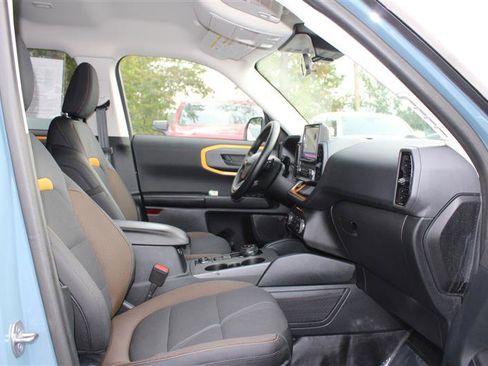 Used 2021 Ford Bronco Sport Badlands image 11