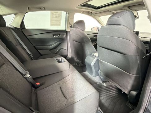 Used 2023 Honda Accord EX image 28