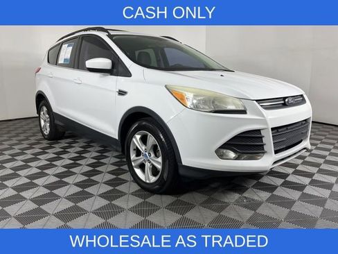 Used 2013 Ford Escape SE image 2