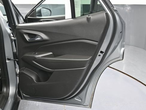 Used 2024 Chevrolet Trax LS w/ Driver Confidence Package image 33