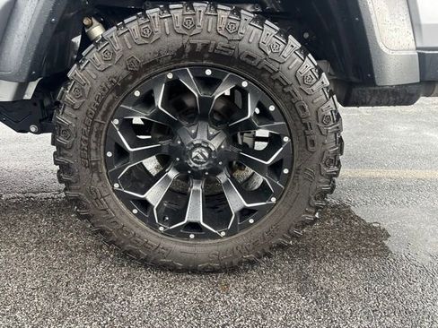 Used 2020 Jeep Gladiator Sport w/ Quick Order Package 24S AWD/4WD image 6