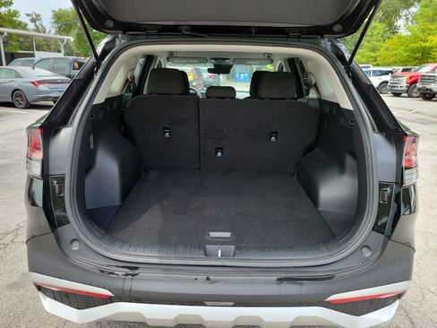 Used 2025 Kia Sportage LX FWD image 23