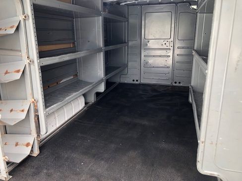 Used 2018 Nissan NV 2500 SL w/ Navigation Package image 20