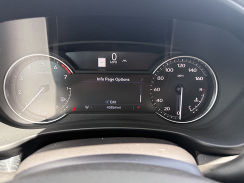 Certified 2023 Cadillac XT4 Premium Luxury FWD image 28