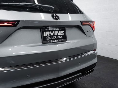 New 2026 Acura MDX FWD w/ Technology Package image 16