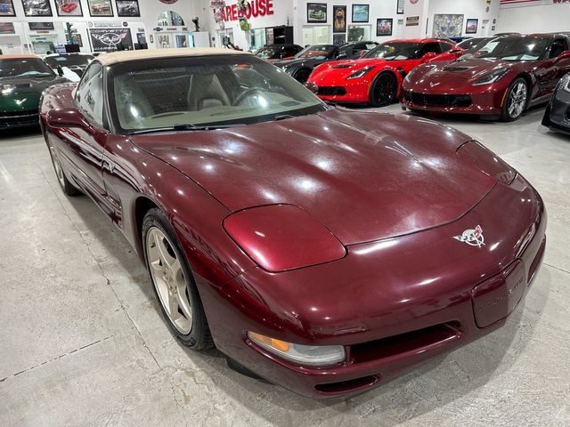Used 2003 Chevrolet Corvette Convertible w/ Preferred Equipment Group1 RWD image 4