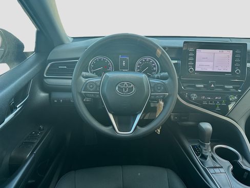 Used 2023 Toyota Camry LE image 18