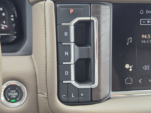 Used 2023 GMC Yukon Denali w/ Max Trailering Package RWD image 15