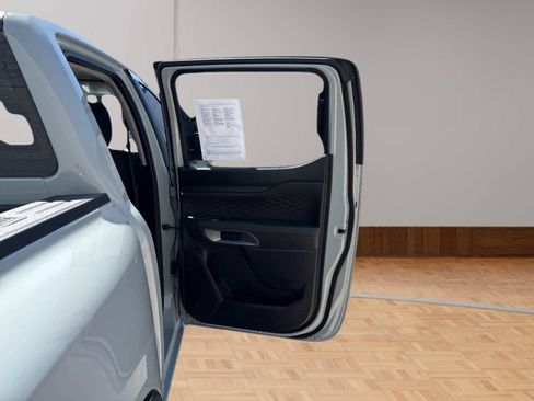 Used 2024 Ford Ranger XLT w/ Trailer Tow Package RWD image 13