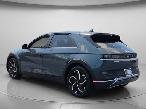 Used 2022 Hyundai Ioniq 5 SE w/ Cargo Package RWD image 6