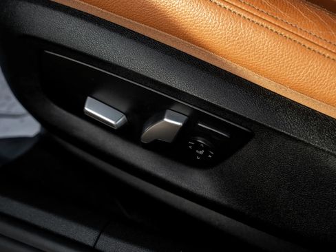 Used 2018 BMW 640i Gran Turismo xDrive image 16