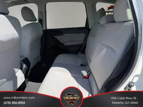 Used 2015 Subaru Forester 2.5i Premium w/ All-Weather Package AWD/4WD image 21