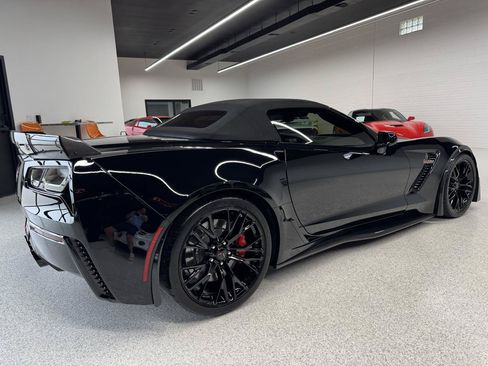 Used 2016 Chevrolet Corvette Z06 w/ 2LZ Preferred Equipment Group RWD image 29