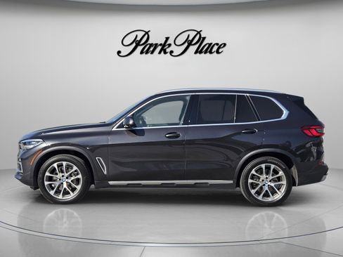 Used 2019 BMW X5 xDrive40i w/ Convenience Package image 2