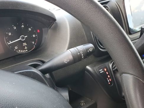 Used 2025 RAM ProMaster 2500 w/ Convenience Group FWD image 14